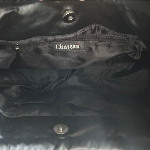 Elegant Black Pleated Trapezoid Handbag - Great Condition - Picture 5 of 7